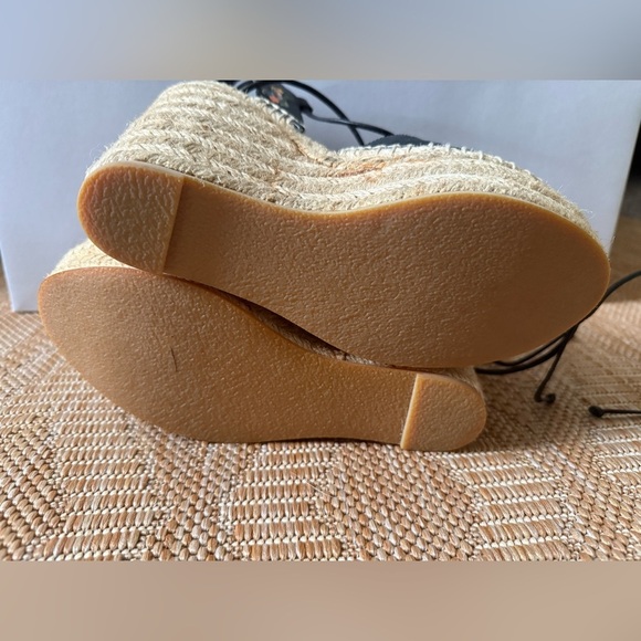 Saint Laurent YSL Black Leather Floral Espadrilles Wedge Sandals,Heels,US 6.5 - Picture 8 of 11